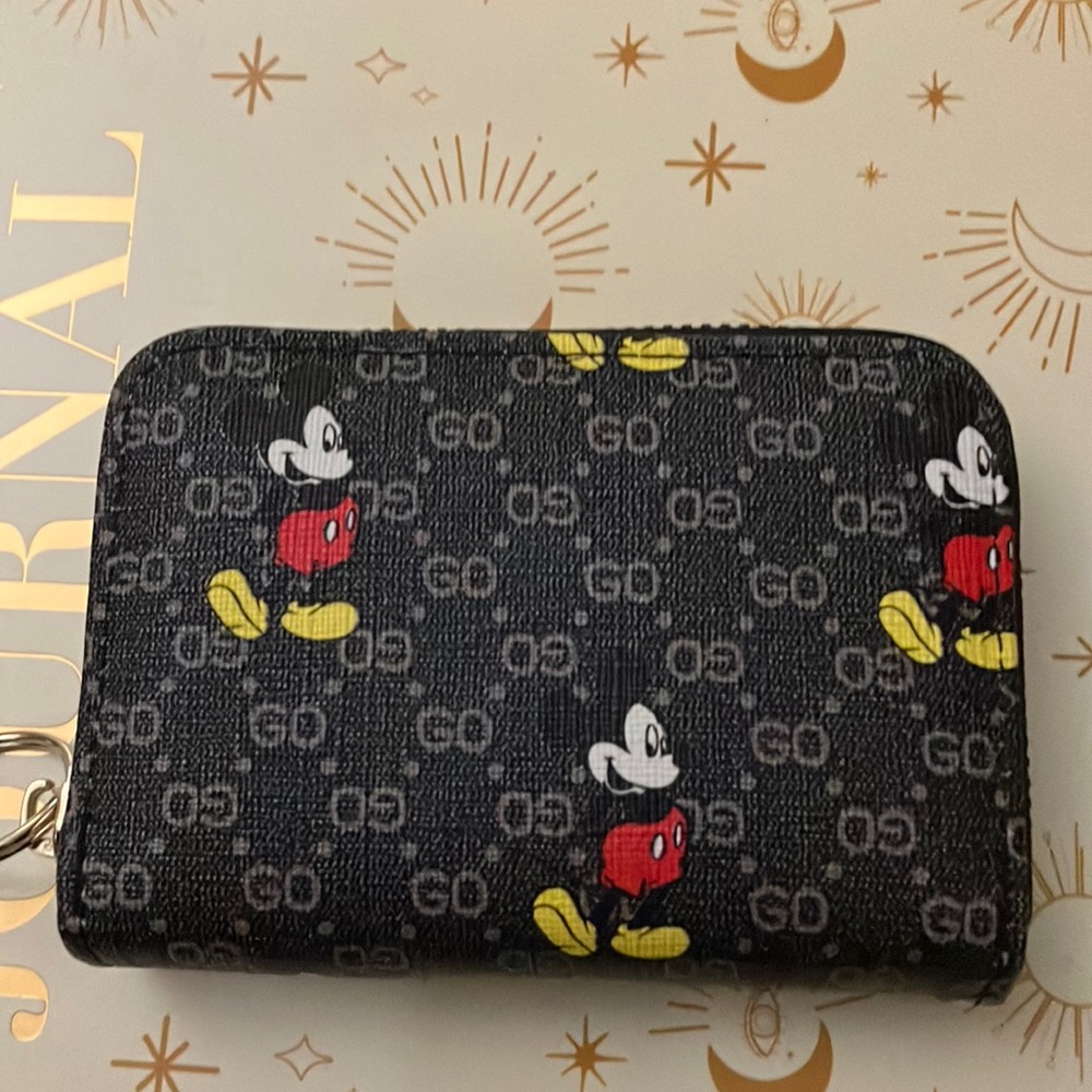 Small Mickey Mouse card holder wallet